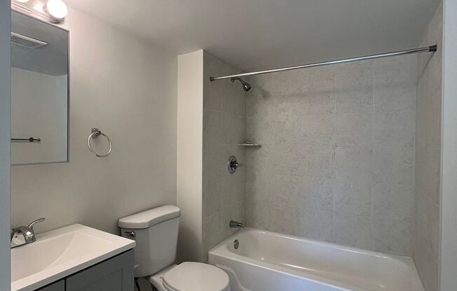 2 beds, 1 bath, $2,250, Unit #2