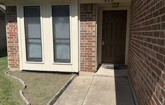 828 Lost Forest Dr