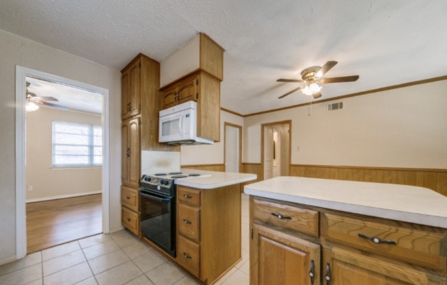 4401 ASTOR DR