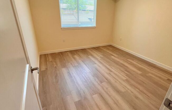 1 bed, 1 bath, 800 sqft, $1,600, Unit F208