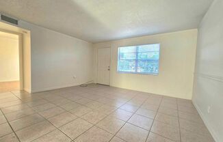 2 beds, 1 bath, $1,195