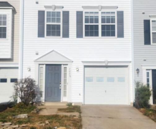 3 beds, 2 baths, $2,275