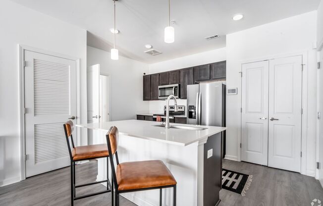 1 bed, 1 bath, 900 sqft, $1,165, Unit 305