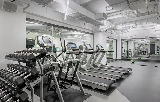 1 bed, 1 bath, $5,600, Unit 2B