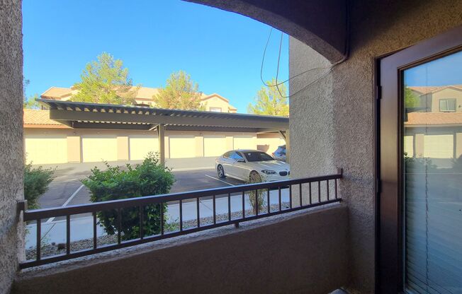 2 beds, 2 baths, $1,300, Unit # 180