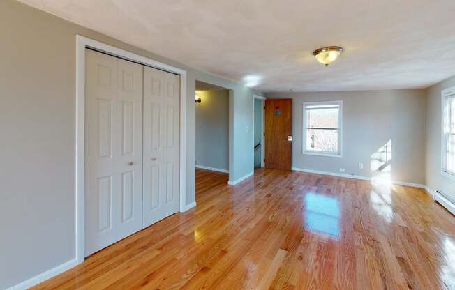 27 Kelley Ct # 2