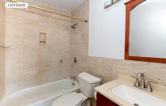 2 beds, 2 baths, 1,000 sqft, $6,500, Unit 25K