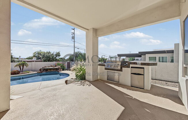 3 beds, 3.5 baths, 2,820 sqft, $4,995