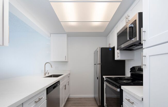 1 bed, 1 bath, 844 sqft, $2,595, Unit 247