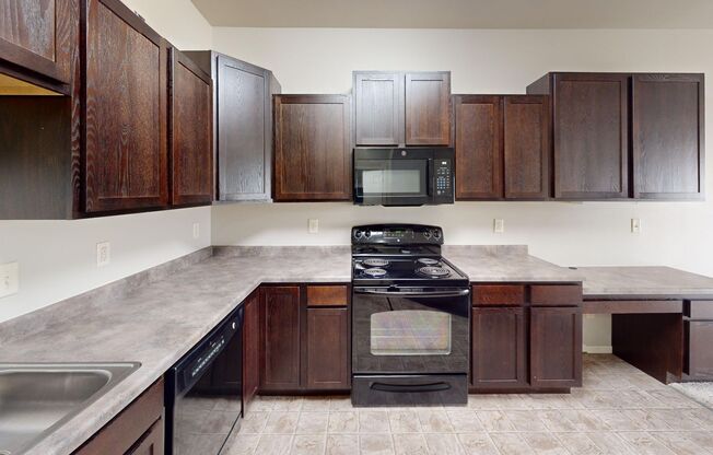 1 bed, 1 bath, 772 sqft, $1,015, Unit 5357-114