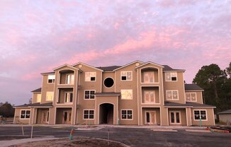 1 bed, 1 bath, 826 sqft, $1,350, Unit 7105