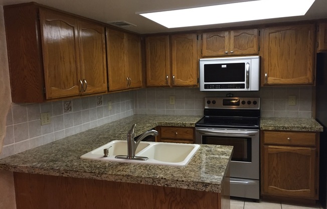 2 beds, 2 baths, $1,825