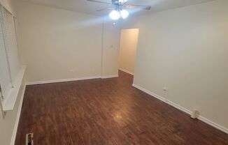 3 beds, 1 bath, $2,800