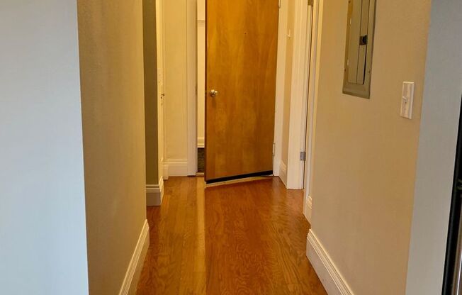 Studio, 1 bath, 527 sqft, $1,695, Unit 0702
