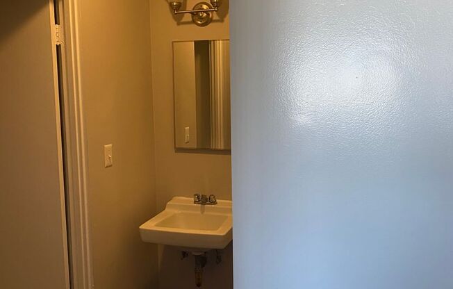 1 bed, 1 bath, 541 sqft, $1,595, Unit 1928-201