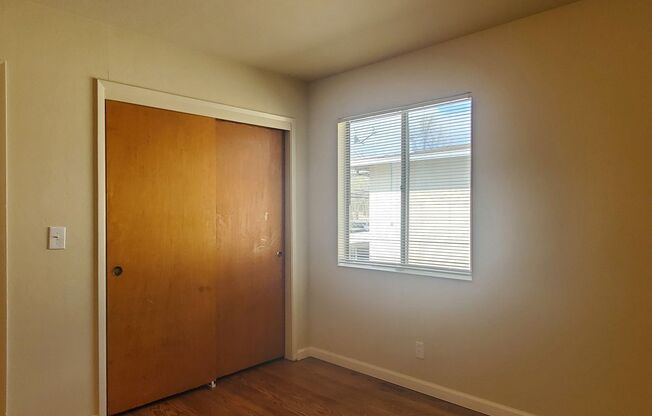 1 bed, 1 bath, $1,825, Unit 09