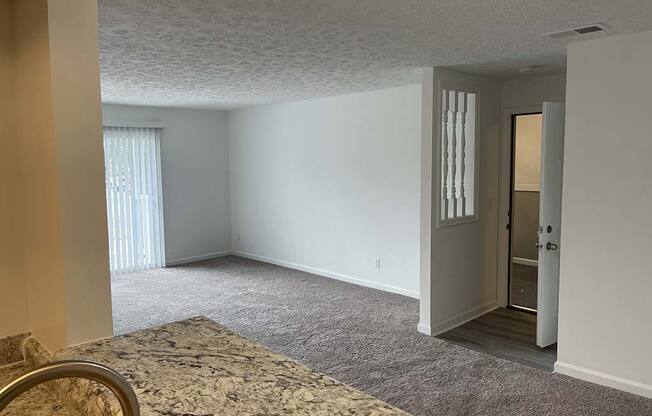 Spacious living room at Camelot East Apartments, Fairfield, OH