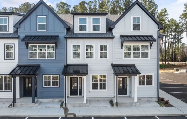 **OFFERING RENT DISCOUNT PROMOTION FOR FIRST 6 MONTHS** New Construction 4BD, 3.5BA Raleigh Townhome in a Great Location