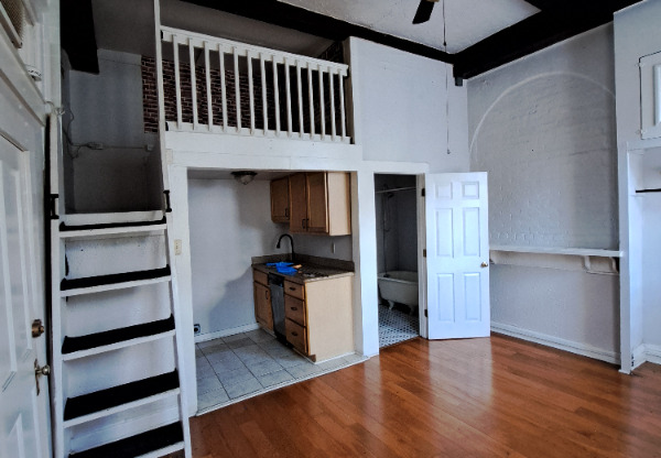 929 DUMAINE Street