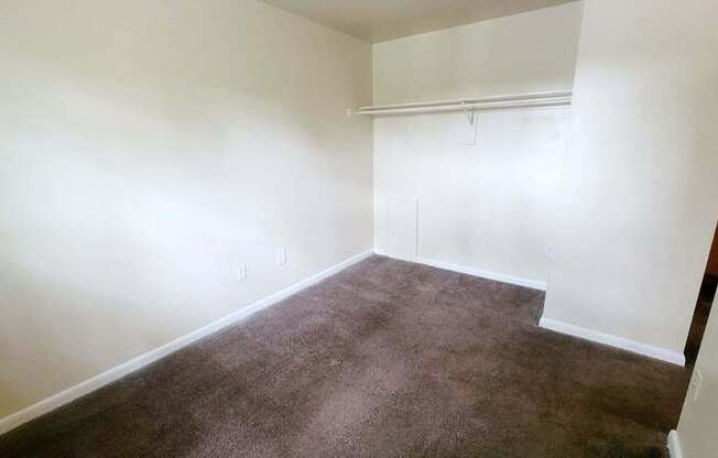 1808 WILLIAMSBURG RD
