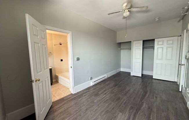 1 bed, 1 bath, 445 sqft, $1,675, Unit 928