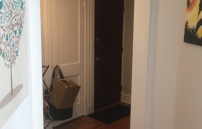 1 bed, 1 bath, 600 sqft, $1,325, Unit 2A