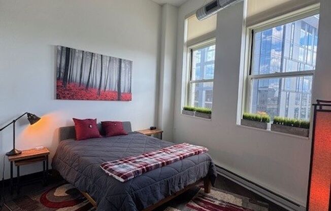 1 bed, 1 bath, 767 sqft, $1,750, Unit 402