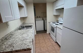 2 beds, 1 bath, $1,385