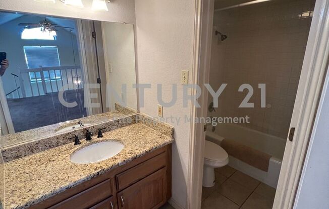 2 beds, 2 baths, $1,575