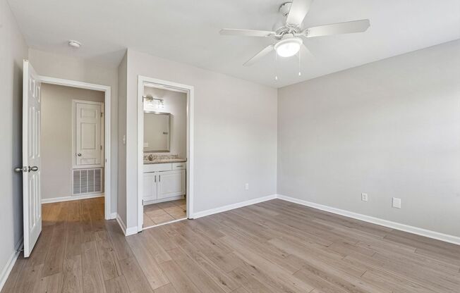2 beds, 2.5 baths, 1,387 sqft, $1,395, Unit 0174