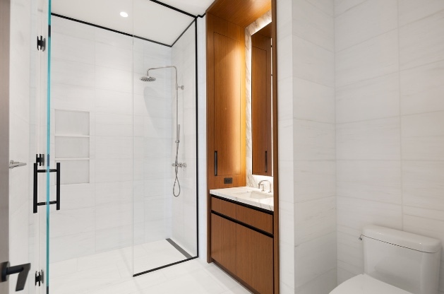 1 bed, 1 bath, 1,033 sqft, $11,250, Unit 30E