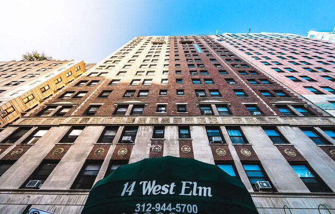 14 West Elm Apartments In Gold Coast, Chicago