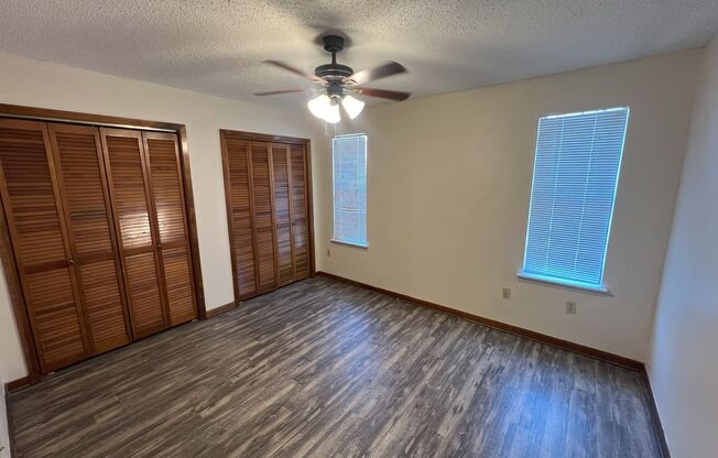 2 beds, 2.5 baths, 1,200 sqft, $800, Unit Unit #1