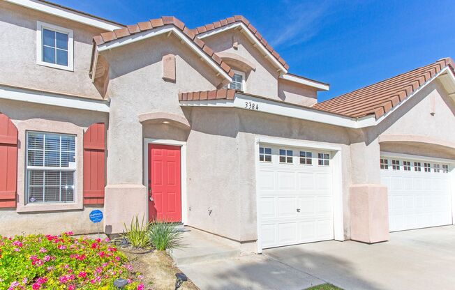 Large 4 Bedroom, 2.5 Bath Home with Large 3 Car Garage!!