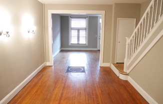 3 beds, 1 bath, $1,700