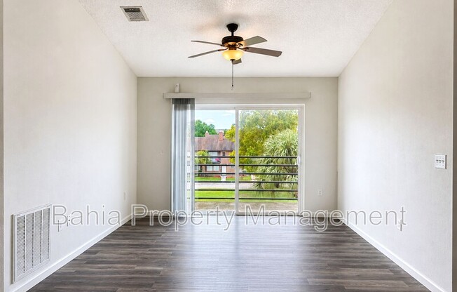 5214 VIA HACIENDA CIR
