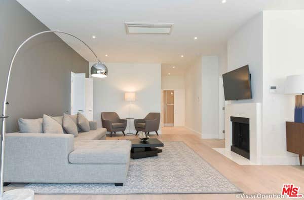 3 beds, 2 baths, 1,484 sqft, $7,500, Unit 108