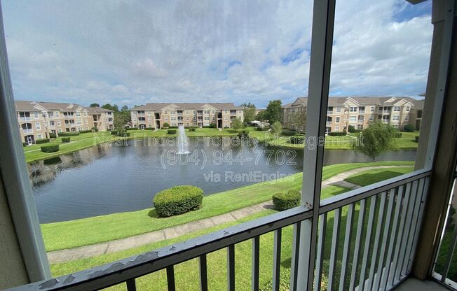 3 beds, 2 baths, 1,408 sqft, $1,600, Unit 929