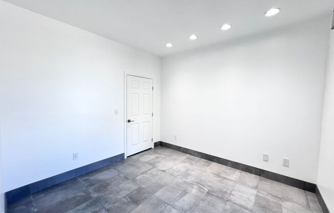 2 beds, 2 baths, $1,500, Unit # 1074