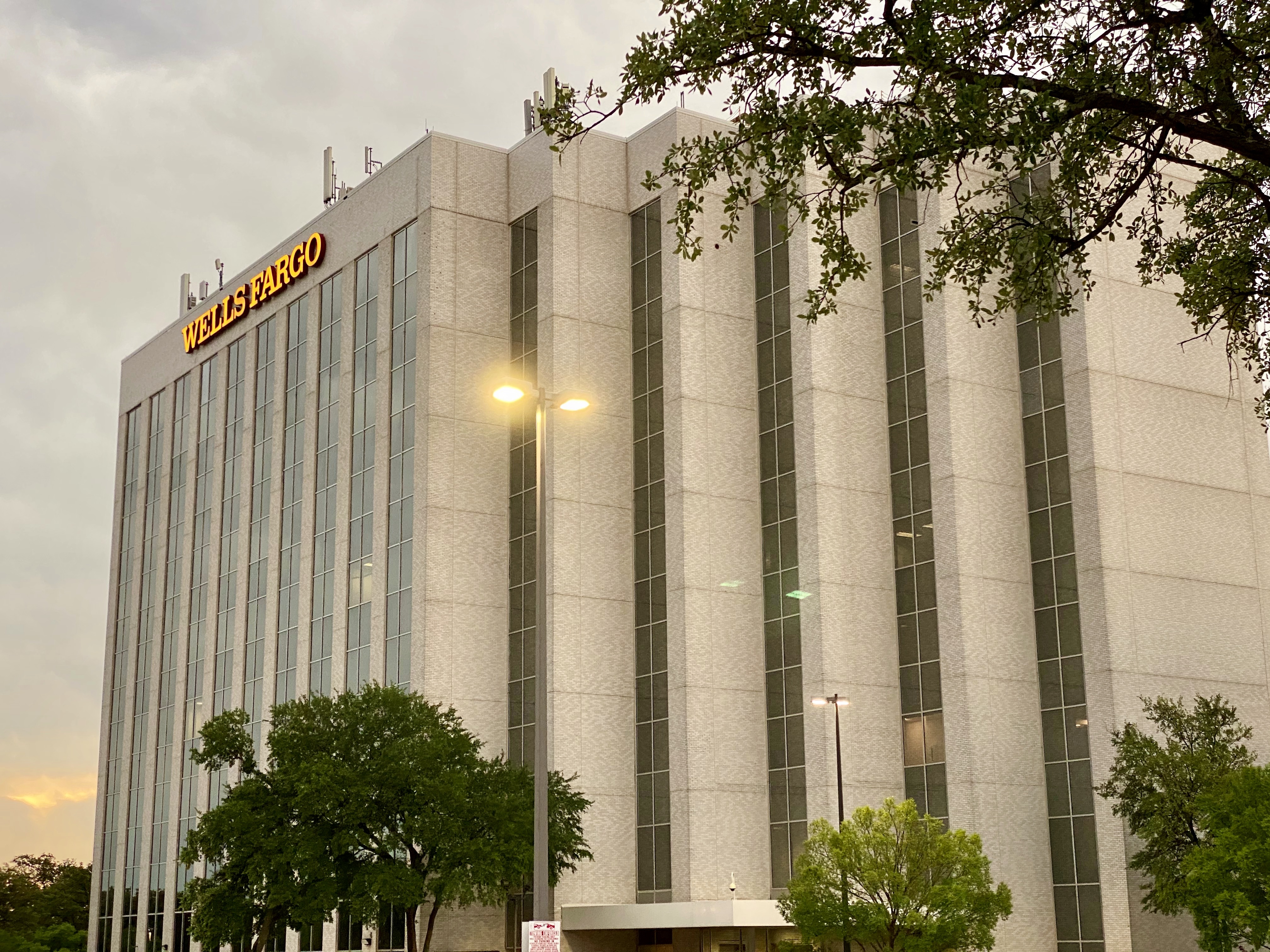 Bank Tower on Gaston Ave in Lakewood