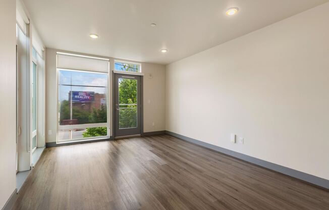 Studio, 1 bath, 401 sqft, $1,495, Unit 207