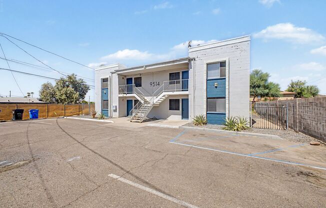 9514 N. 8th St