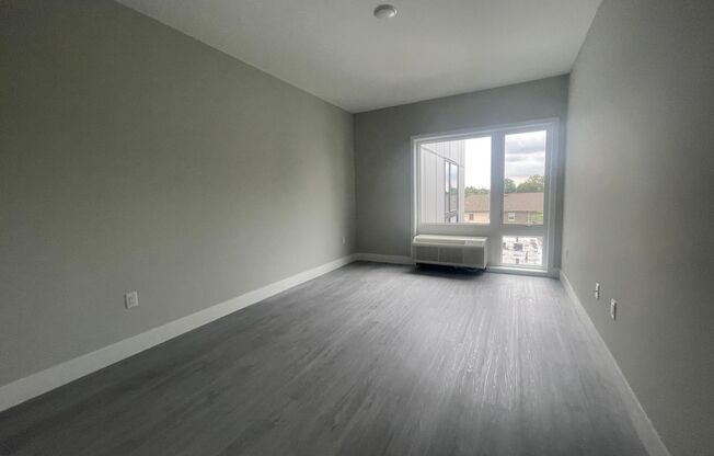 3 beds, 2 baths, $3,425, Unit 1236-314