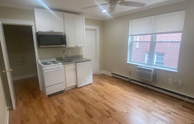 3222-3224 Wisconsin Avenue NW