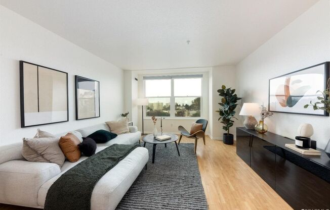 1BD/1BA Condo at Oceanview Village - Close to SF State, BART, Shopping!