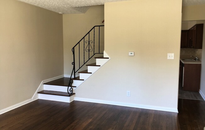 3201 Norwood