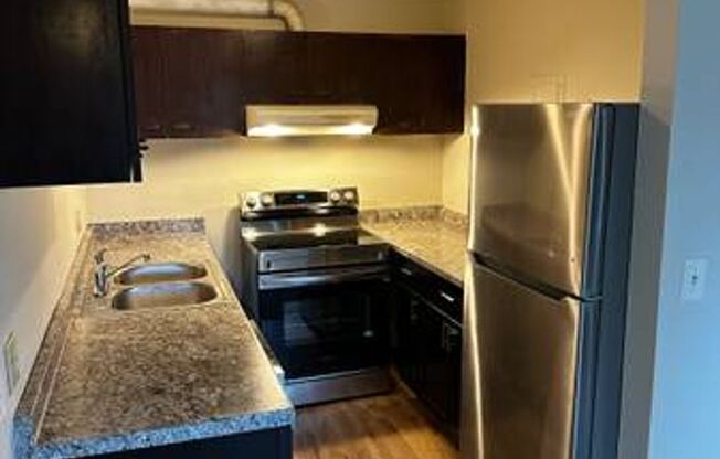 Burien Sky Apartments (BSA)