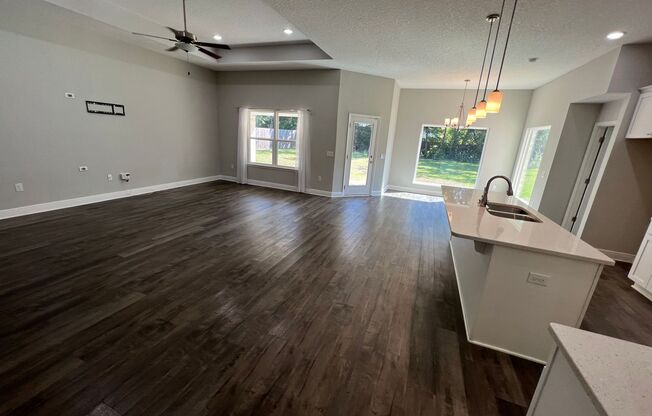 Navarre - 4 bedroom, 2 bathroom