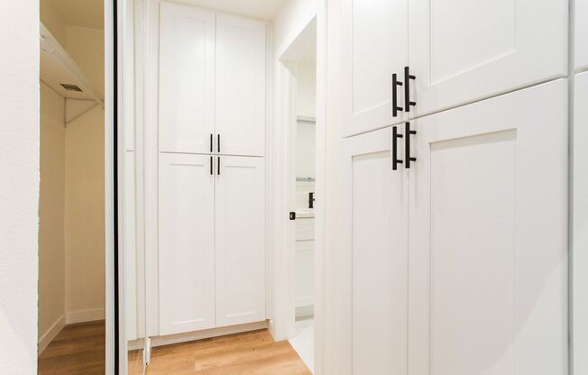 1 bed, 1 bath, 690 sqft, $2,995, Unit 116