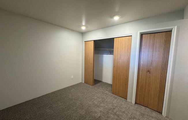 2 beds, 2 baths, 1,170 sqft, $1,555, Unit 1117